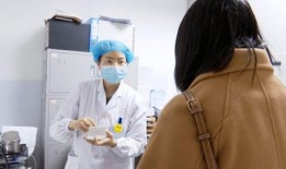 医生爆料小孩子吊针视频,儿童吊针现场惊心动魄，真相令人揪心